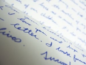 Een handgeschreven brief is veel persoonlijker dan elektronische communicatie.