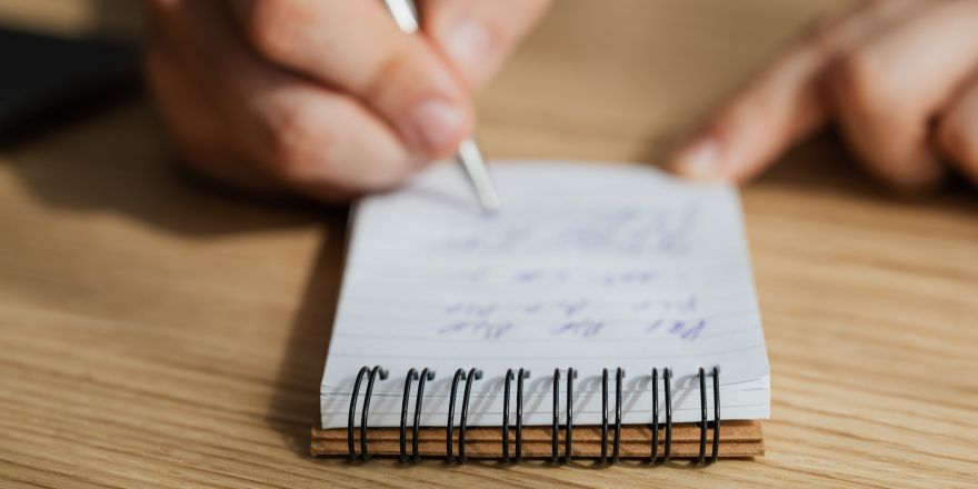 In 3 stappen schrijf jij duidelijke lange en korte zinnen