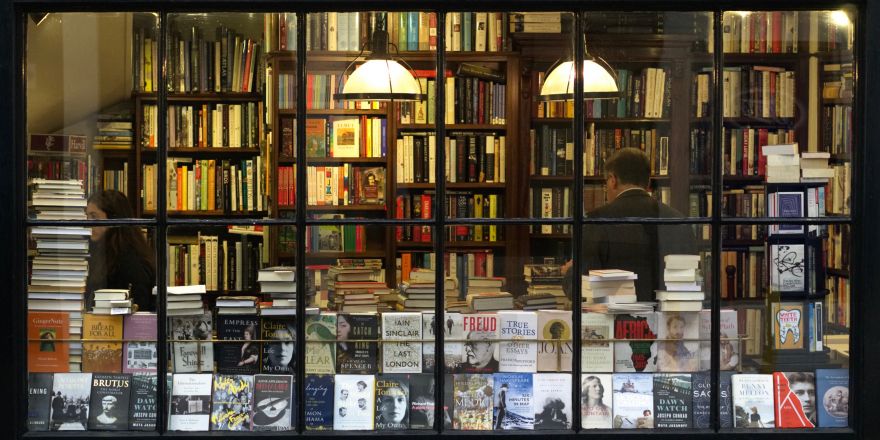 Boekenverkoopsite Bazarow biedt schrijvers en vertalers extra inkomsten