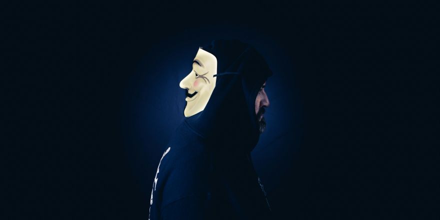 Man met masker