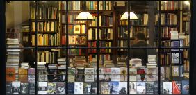 Boekenverkoopsite Bazarow biedt schrijvers en vertalers extra inkomsten