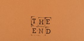 'The end' gestempeld op papier
