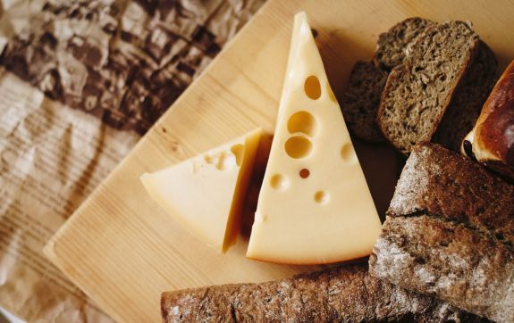 Herkomst van ‘bûter, brea en griene tsiis’