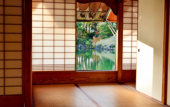 Japanse kamer met deur open