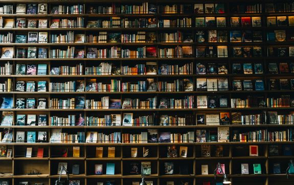 Grote boekenkast
